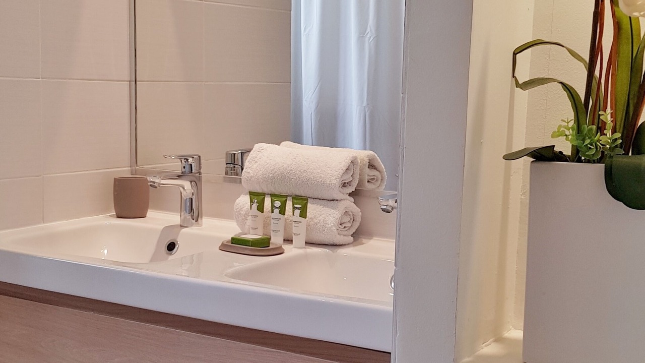 Photo of Bathroom in Golfe Juan