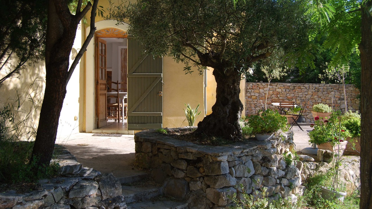 Photo of Patio Balcony in Aubagne
