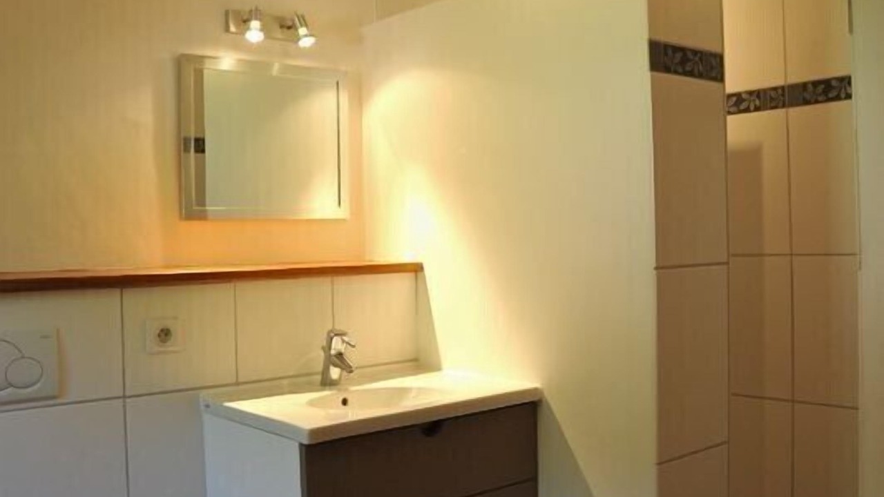 Photo of Bathroom in Aucun