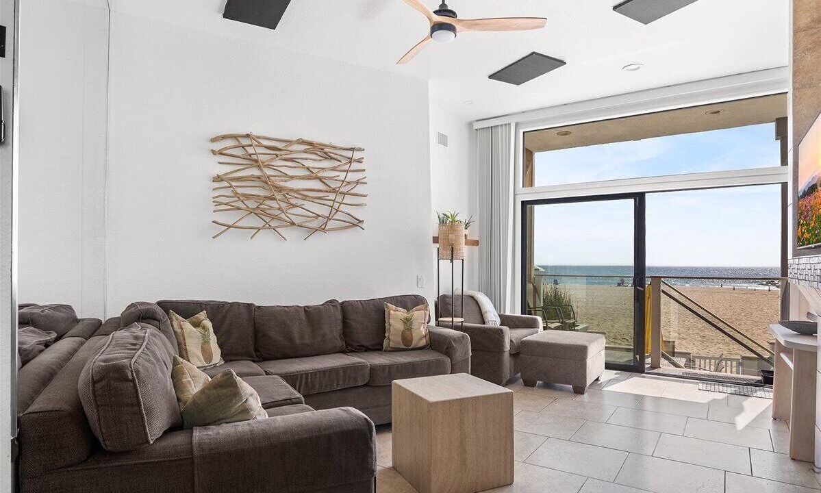 Photo of Livingroom in West Newport