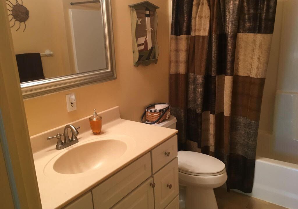 Photo of Bathroom in Silver Lake