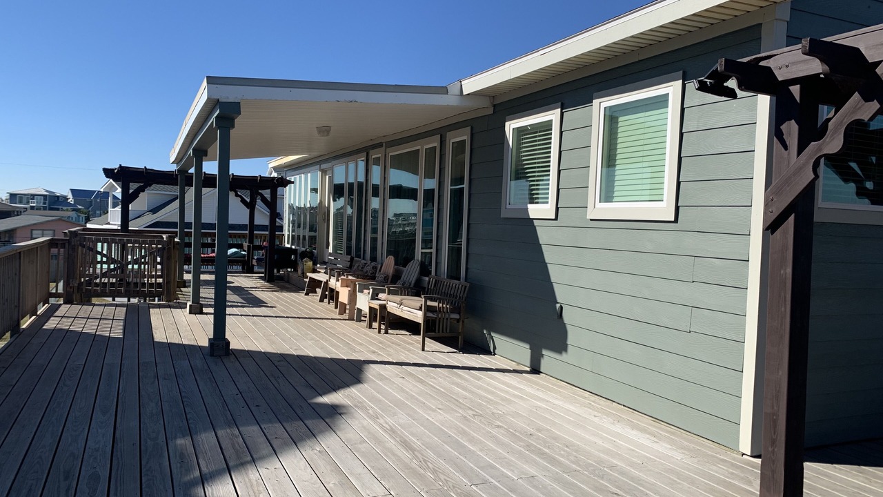 Photo of Patio Balcony in Pirates Beach West