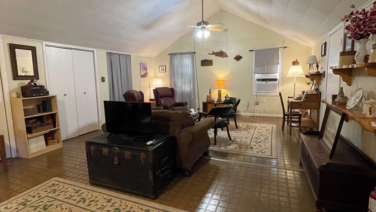 Photo of Livingroom in Houma