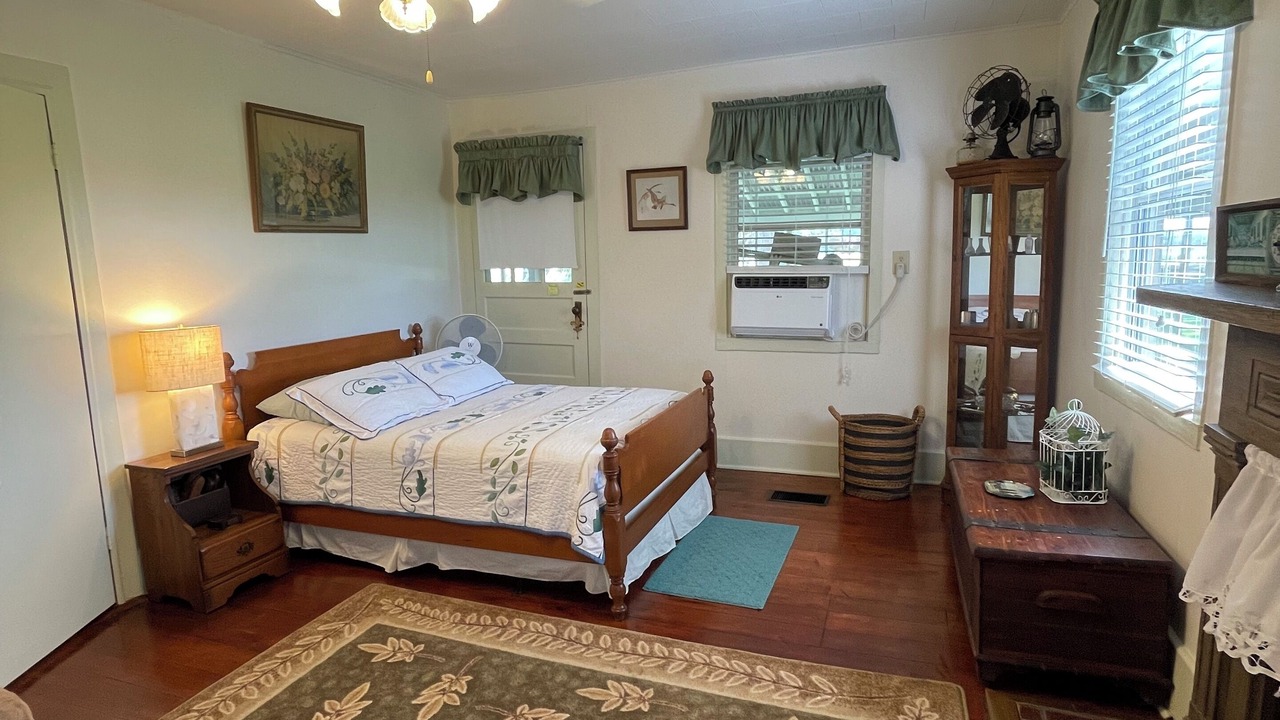 Photo of Bedroom in Houma