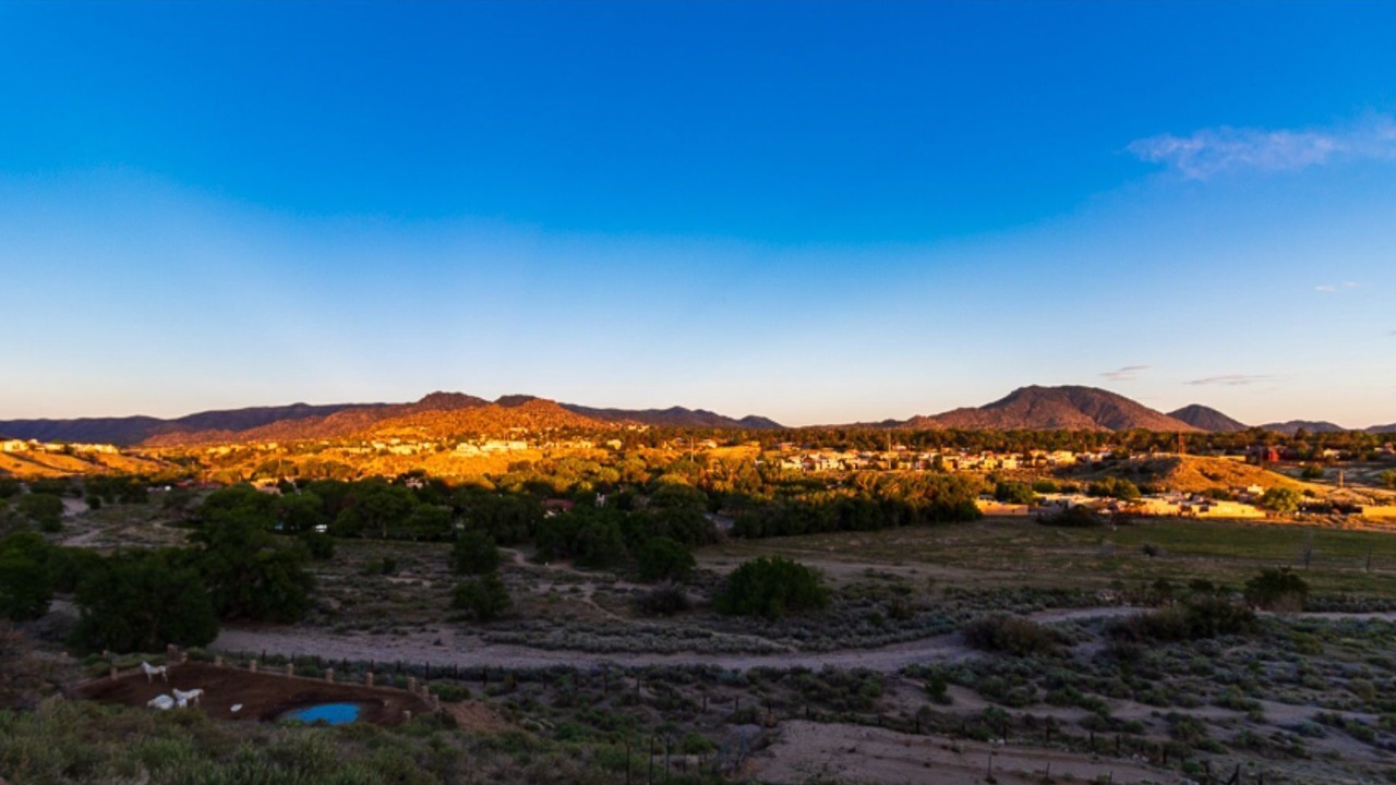 Photo of Others in Albuquerque
