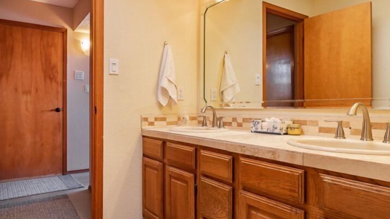 Photo of Bathroom in Albuquerque