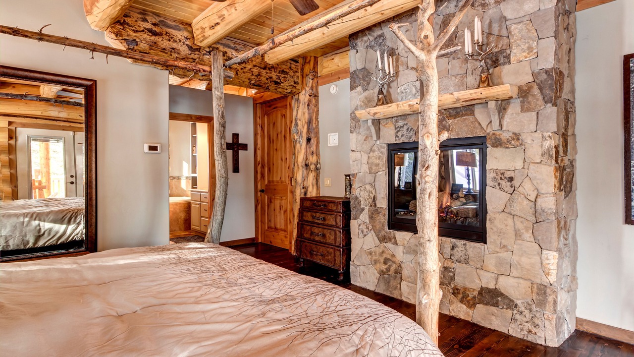 Photo of Livingroom in Blue River