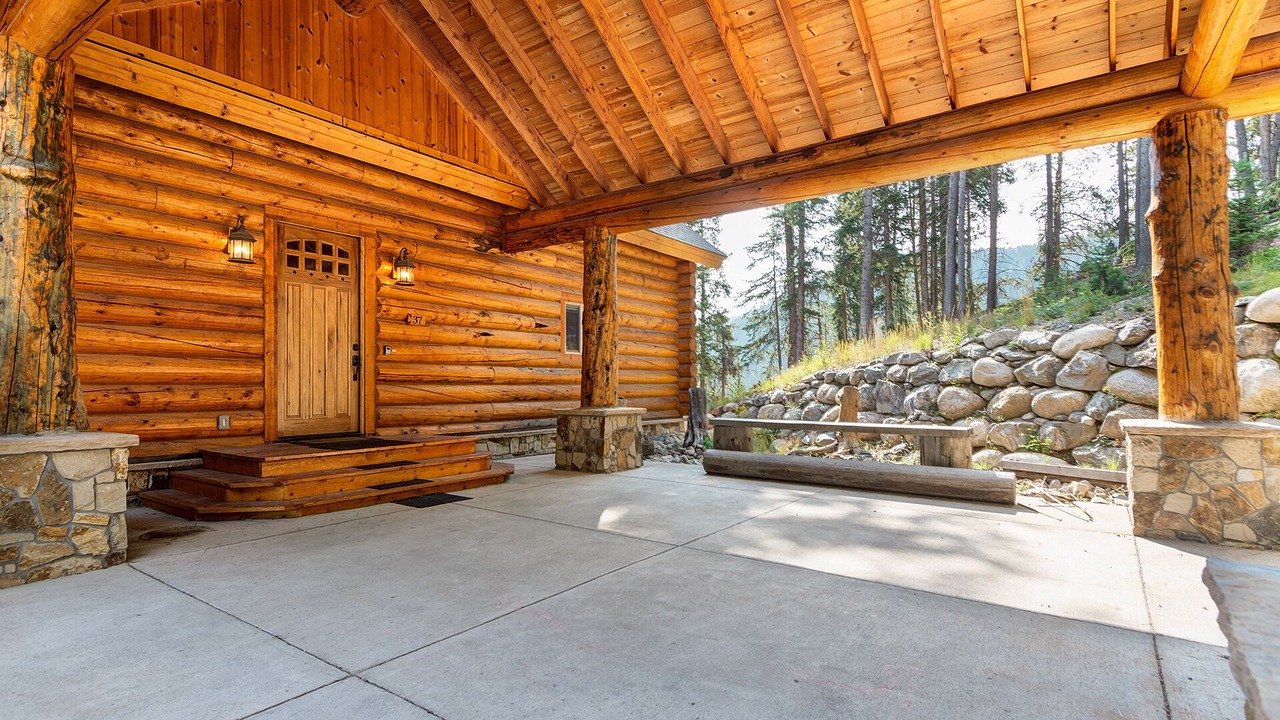 Photo of Patio Balcony in Blue River