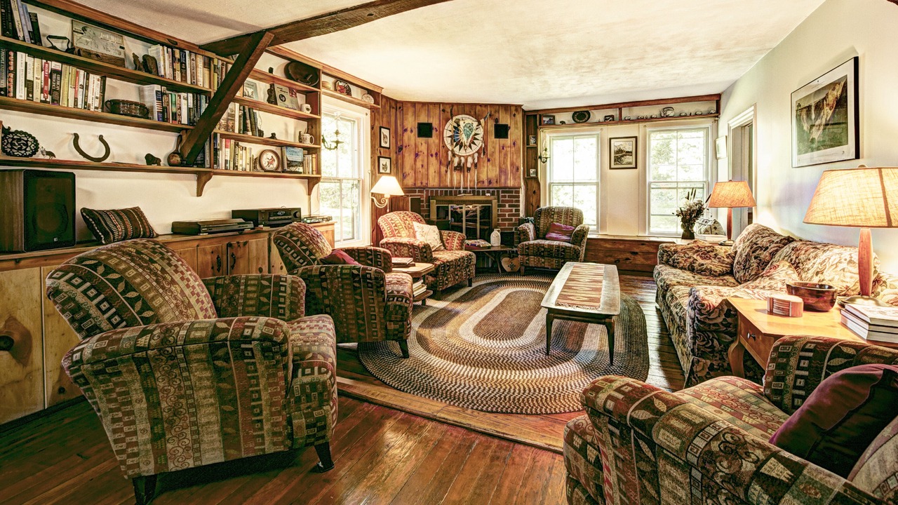 Photo of Livingroom in Hamilton
