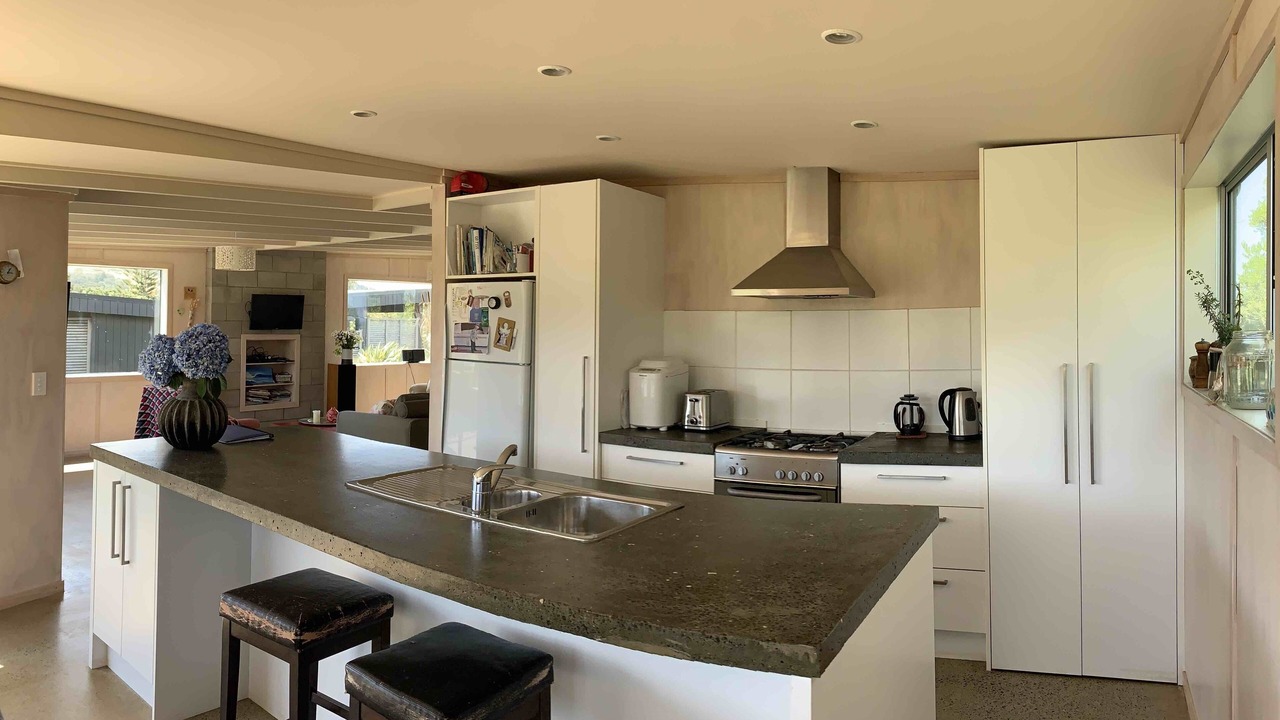Photo of Kitchen in Whangapoua