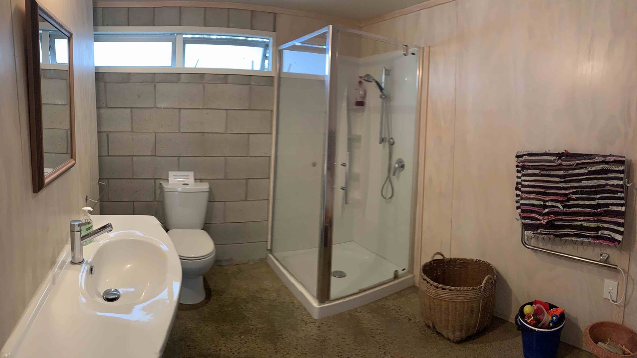 Photo of Bathroom in Whangapoua