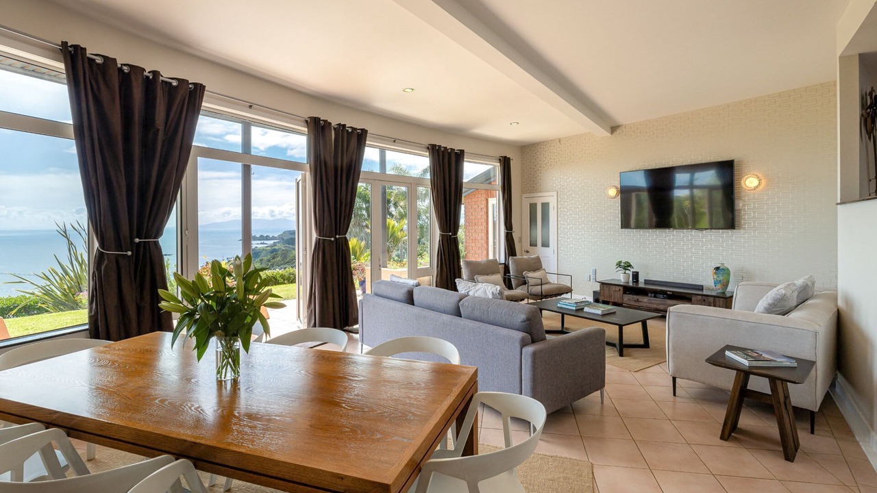 Photo of Livingroom in Waiheke Island