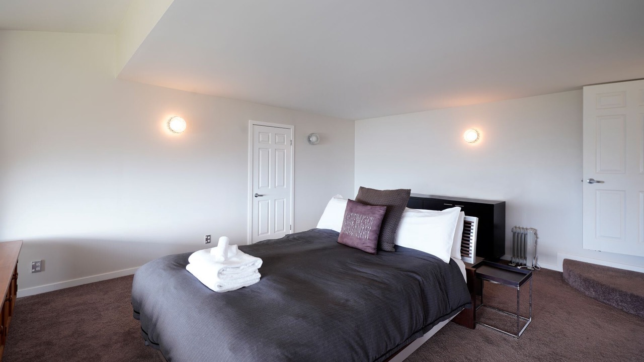 Photo of Bedroom in Waiheke Island