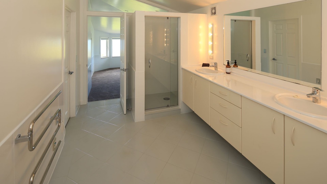 Photo of Bathroom in Waiheke Island