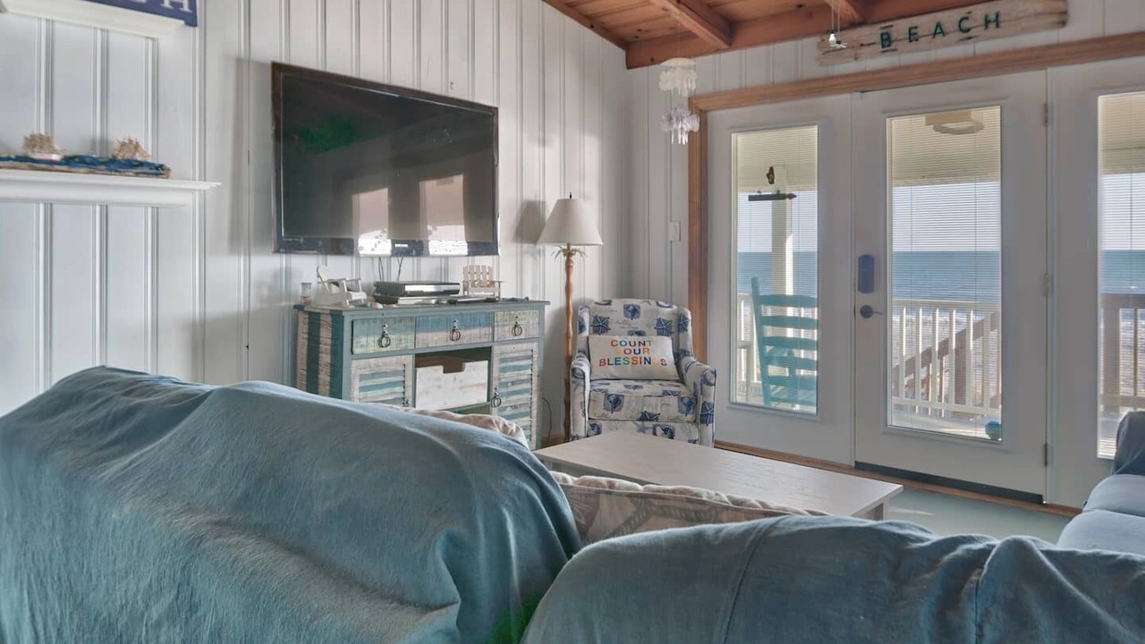Photo of Bedroom in Long Beach