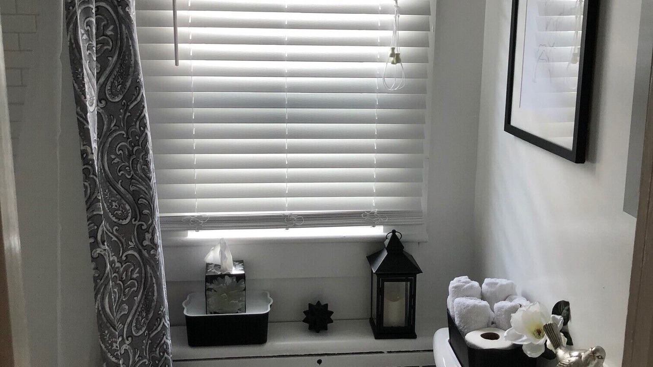 Photo of Bathroom in East Ocean View