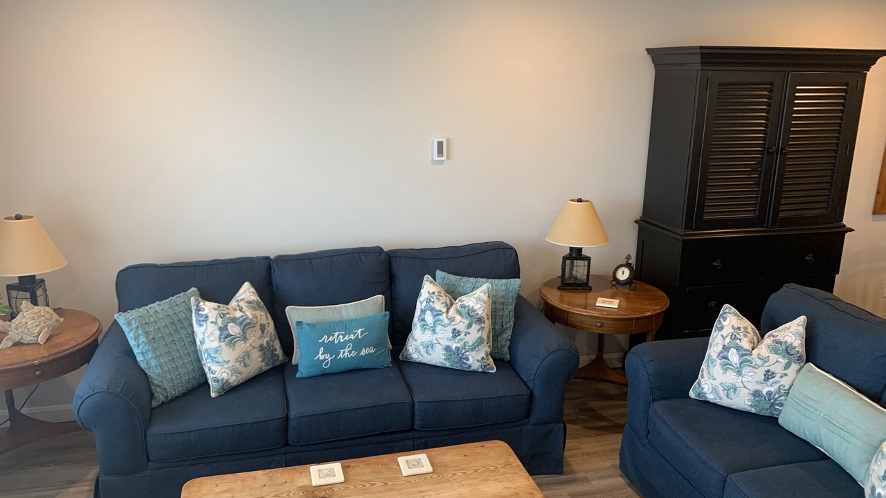 Photo of Livingroom in Oak Bluffs