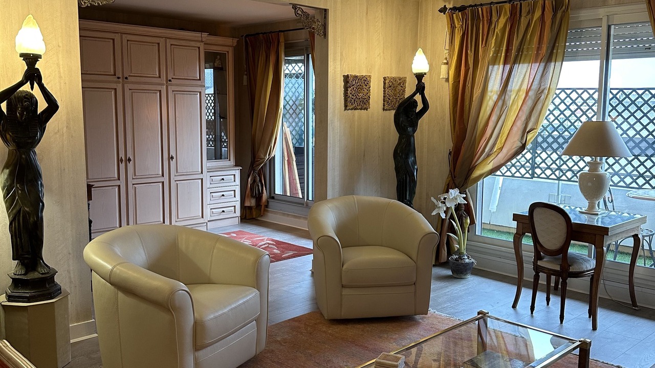 Photo of Livingroom in Centre Ville