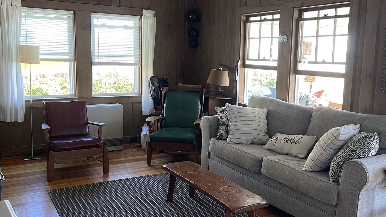 Photo of Livingroom in Biddeford