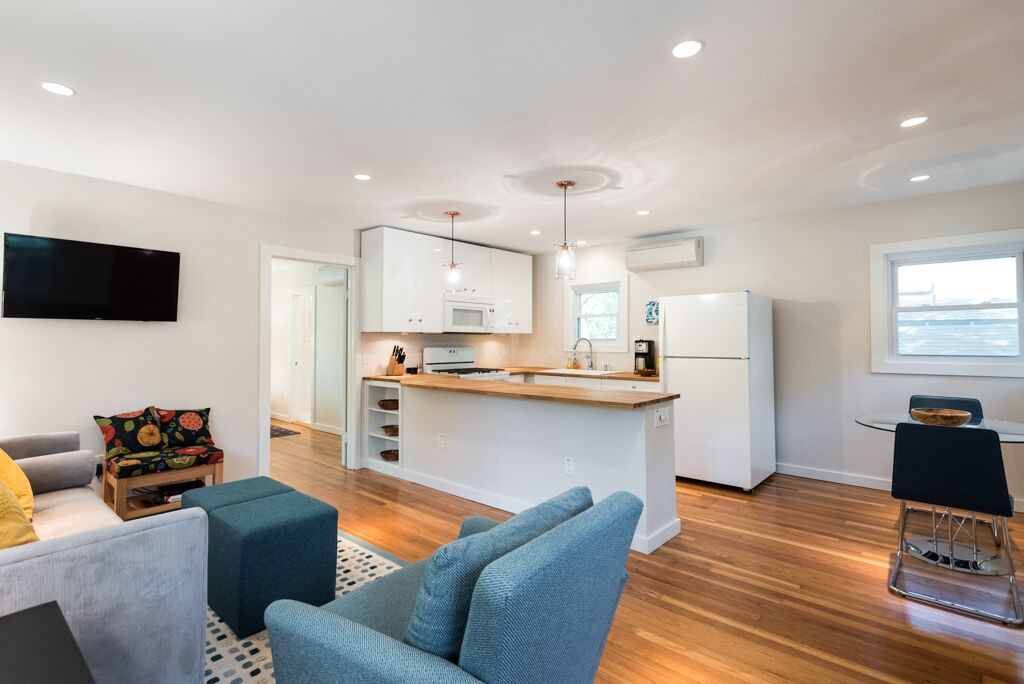Photo of Livingroom in Travis Heights