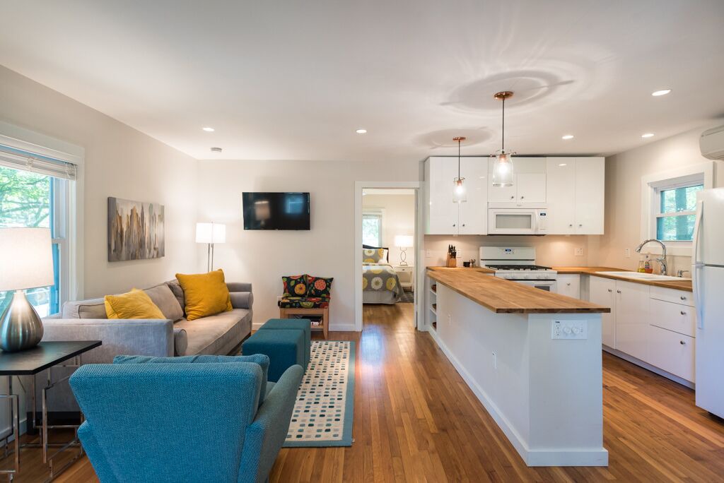 Photo of Livingroom in Travis Heights