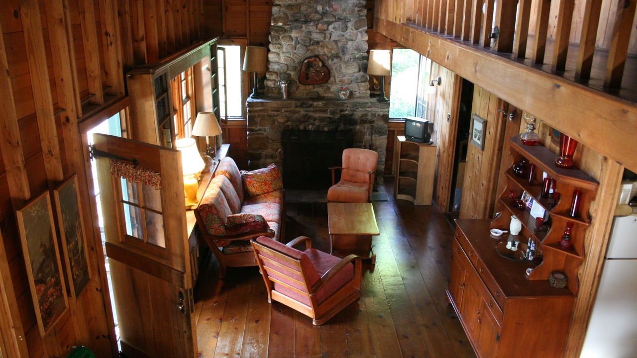 Photo of Livingroom in Ticonderoga