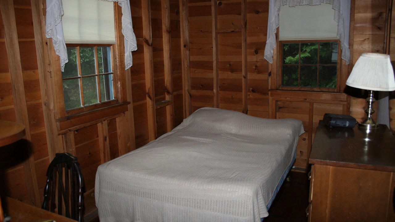 Photo of Bedroom in Ticonderoga