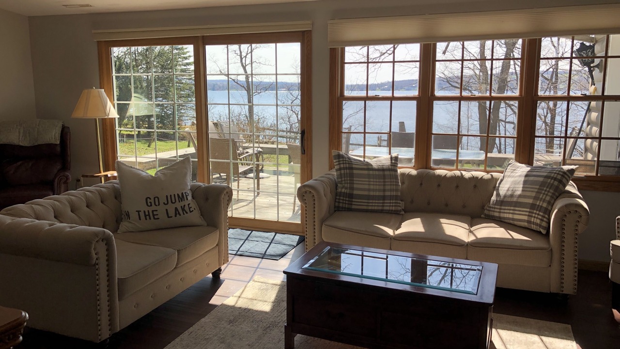 Photo of Livingroom in Skaneateles
