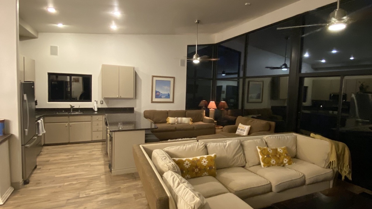 Photo of Livingroom in Lakeway