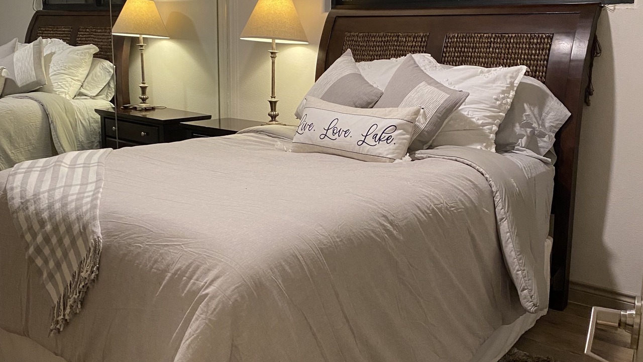 Photo of Bedroom in Lakeway