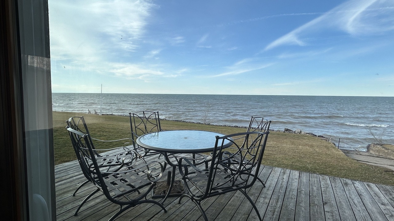 Photo of Outdoor in Town of Somerset