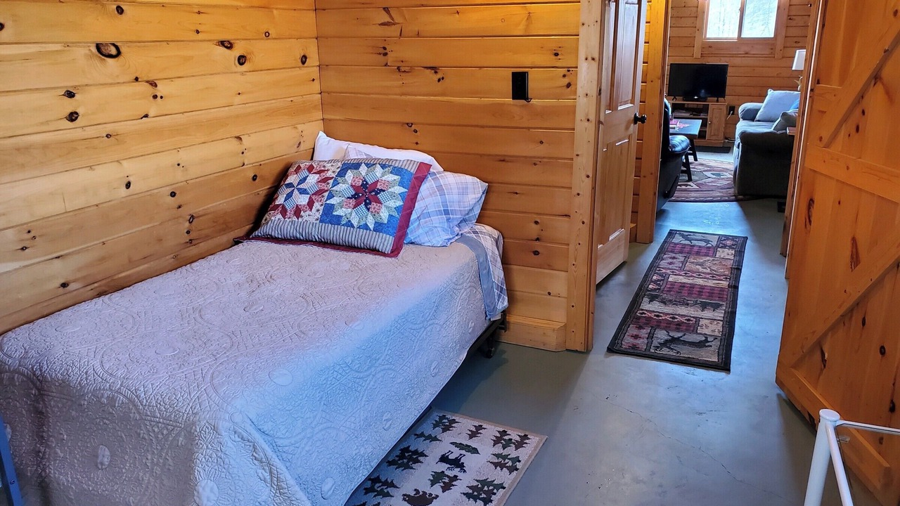 Photo of Bedroom in Wheelock