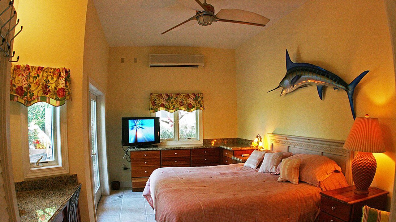 Photo of Bedroom in Marathon