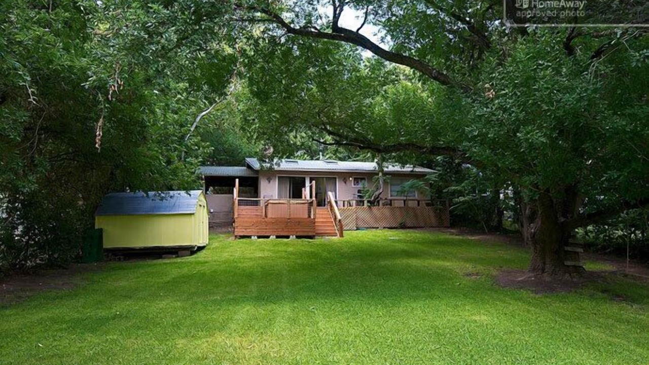 Photo of Others in Lake Austin Village