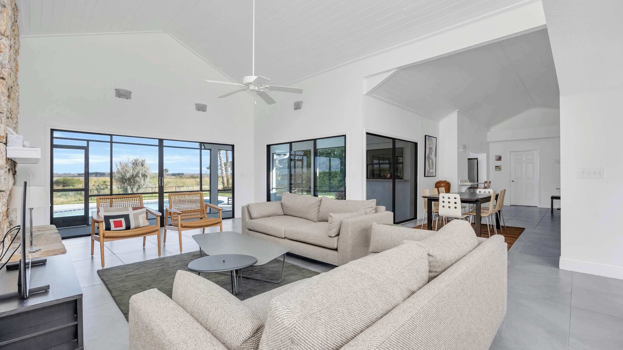 Photo of Livingroom in Clermont
