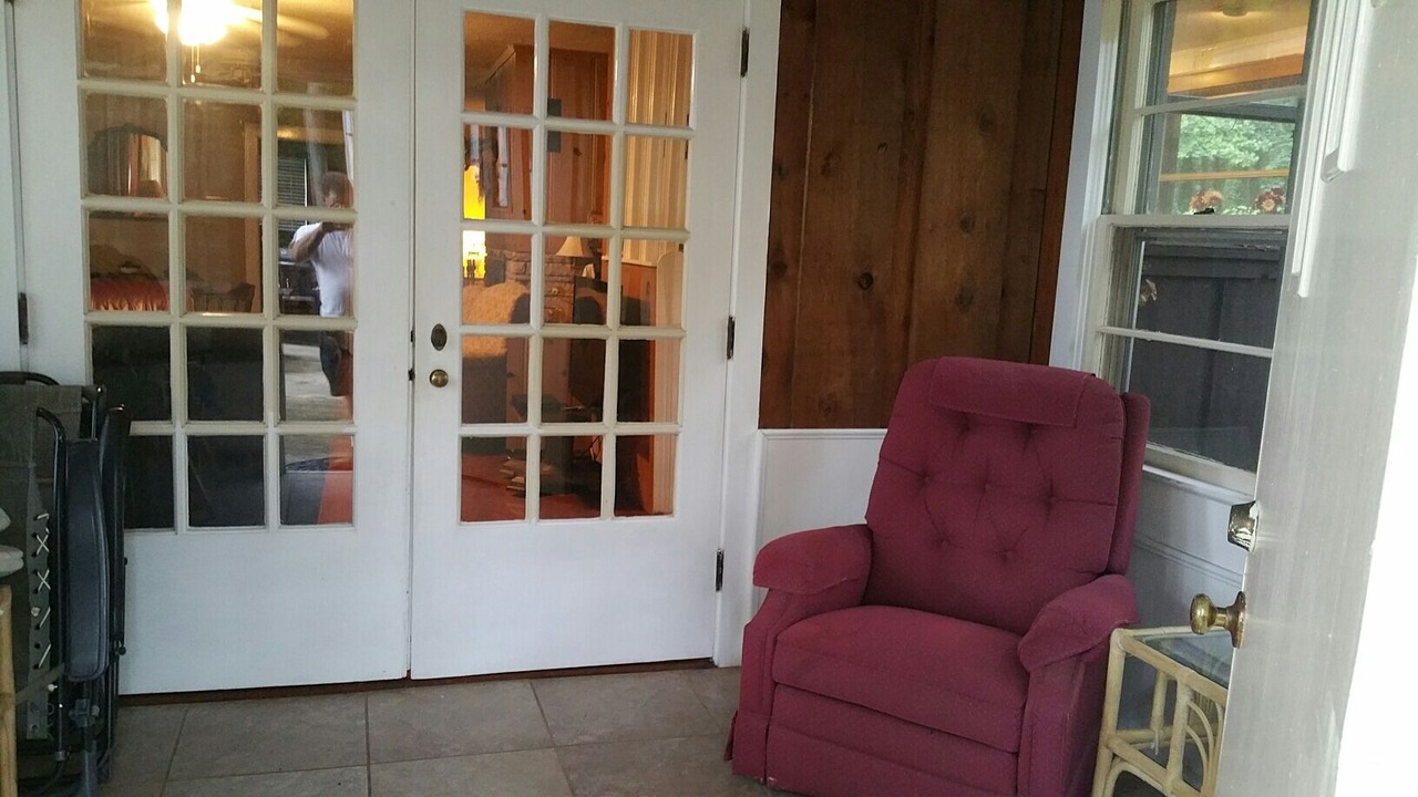 Photo of Bedroom in Groveoak