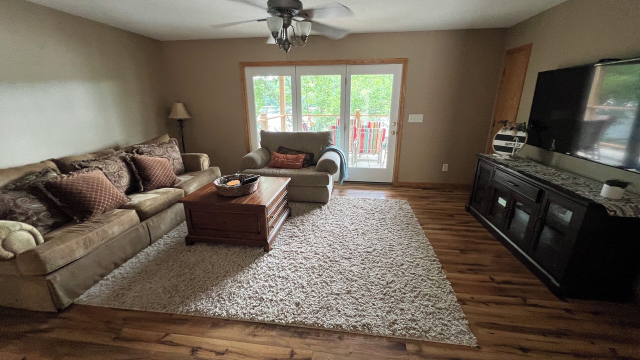 Photo of Livingroom in Lake of the Ozarks