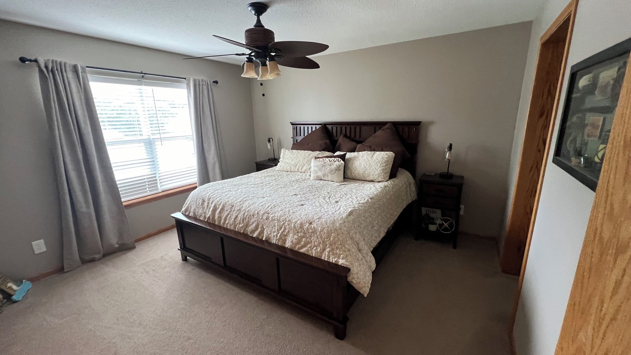 Photo of Bedroom in Lake of the Ozarks