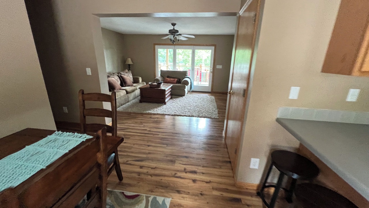 Photo of Livingroom in Lake of the Ozarks