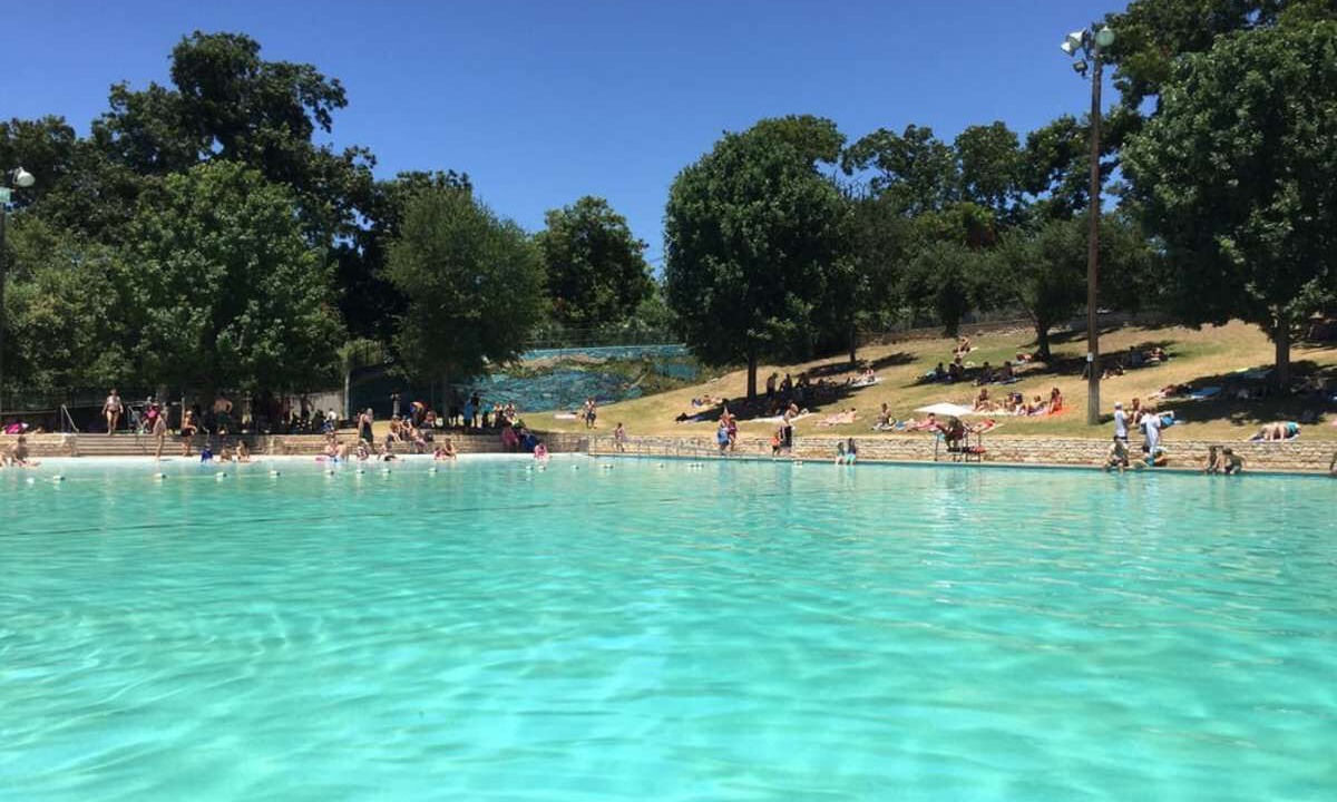 Photo of Outdoor in Clarksville