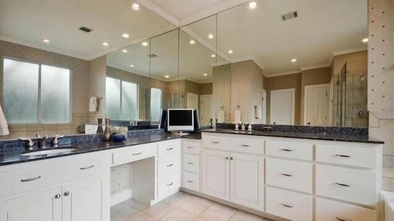 Photo of Bathroom in Clarksville