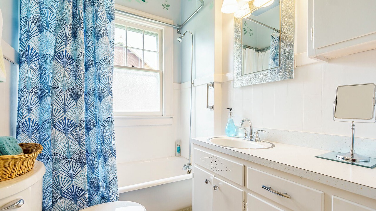 Photo of Bathroom in Berea
