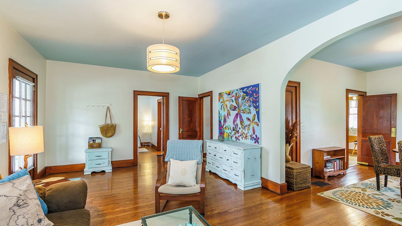 Photo of Livingroom in Berea