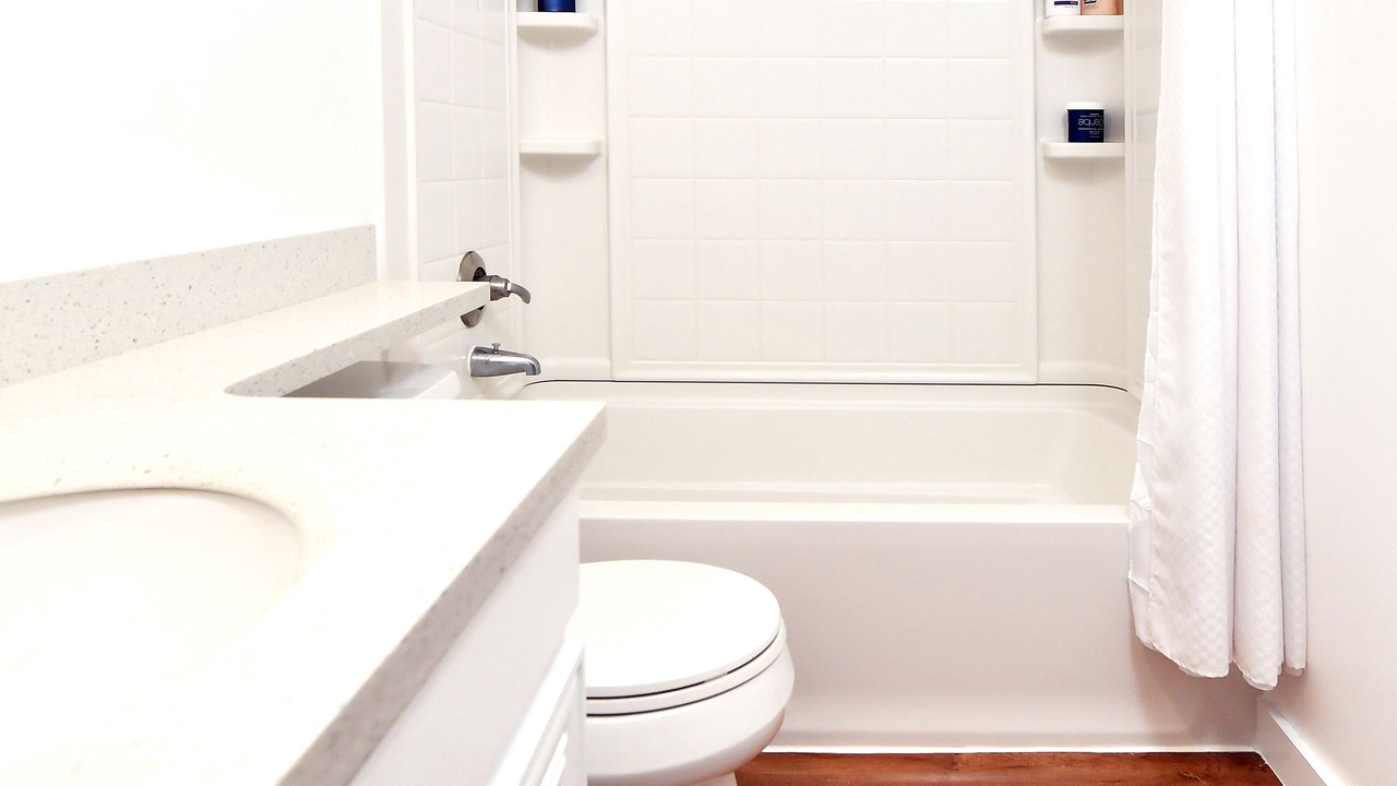 Photo of Bathroom in Outer Sunset