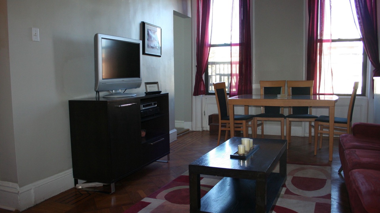 Photo of Bedroom in Carroll Gardens