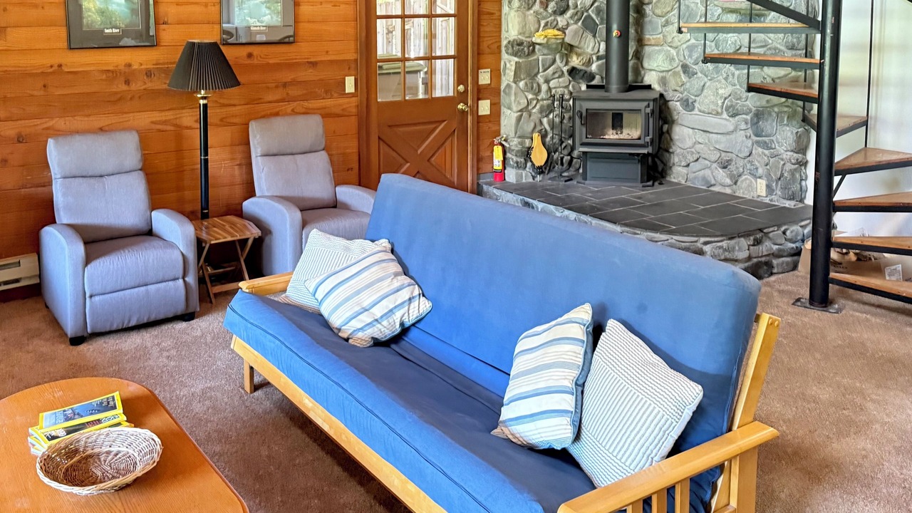 Photo of Bedroom in Salyer