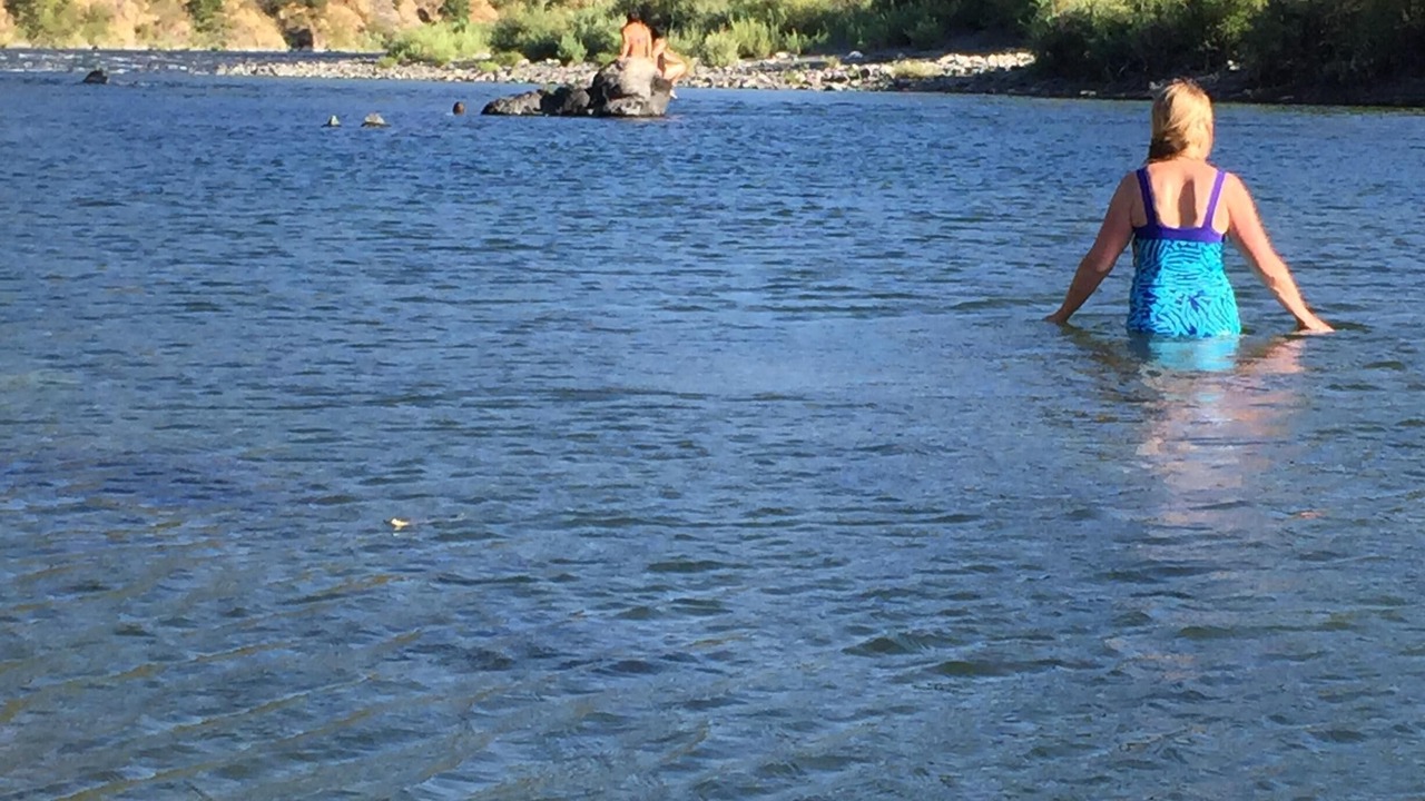 Photo of Others in Salyer