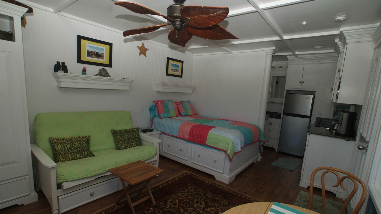 Photo of Livingroom in North Truro