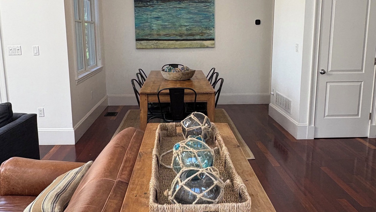 Photo of Livingroom in Edgartown