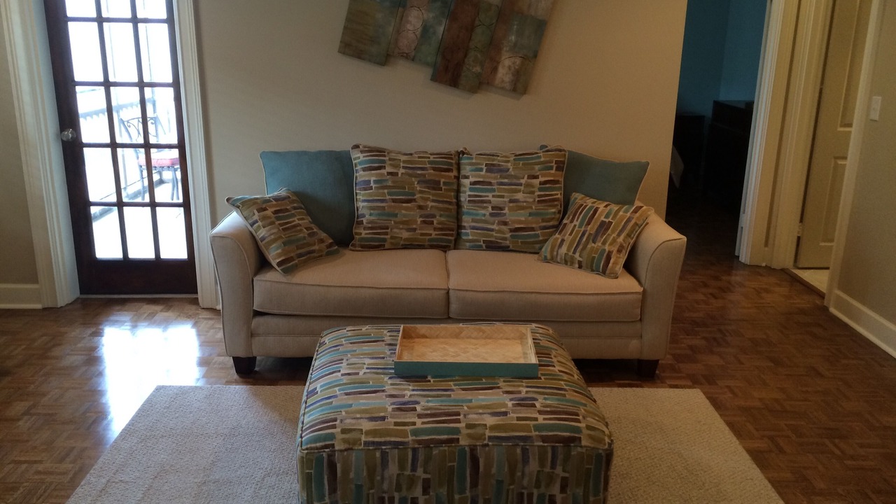 Photo of Livingroom in Peachtree Center